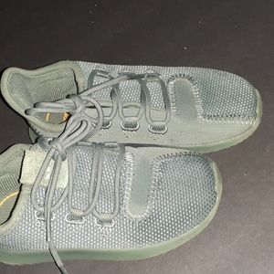 Adidas Toddler Shoes (size 9) - Green